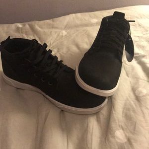 Black Groveton Plain Toe Timberlands